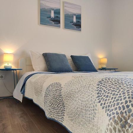 Jelsa Blue Sea View Apartment Luaran gambar